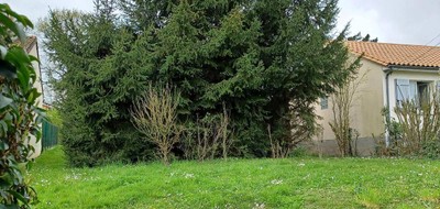 Terrain seul à Cholet en Maine-et-Loire (49) de 1000 m² à vendre au prix de 180000€
