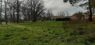 Terrain seul à Lamarque en Gironde (33) de 730 m² à vendre au prix de 93500€