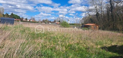 Terrain seul à Ladon en Loiret (45) de 879 m² à vendre au prix de 23000€