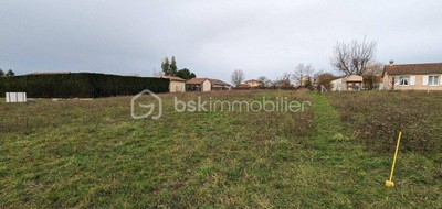 Terrain seul à Cleppé en Loire (42) de 783 m² à vendre au prix de 53000€