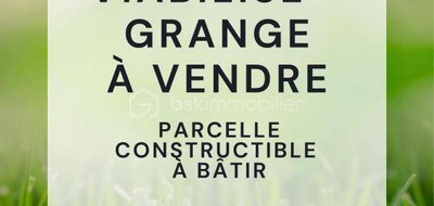 Terrain seul à Rochechouart en Haute-Vienne (87) de 1711 m² à vendre au prix de 28500€