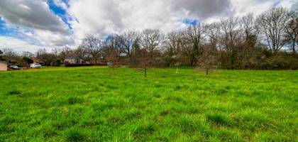 Terrain seul à Larrazet en Tarn-et-Garonne (82) de 2000 m² à vendre au prix de 89000€ - 1