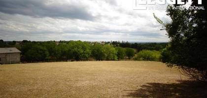 Terrain seul à Thiviers en Dordogne (24) de 5185 m² à vendre au prix de 84700€ - 1