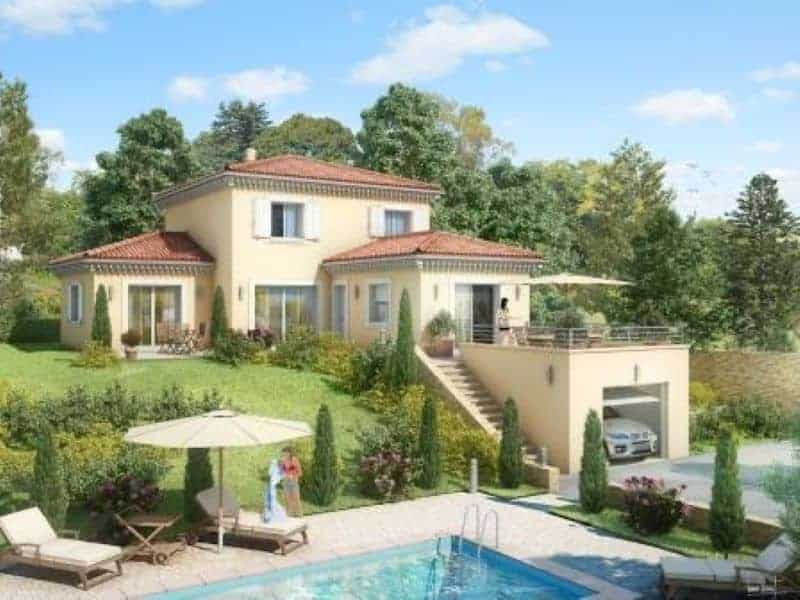 maison sur terrain en pente avec garage et piscine en Ardèche, par Adis