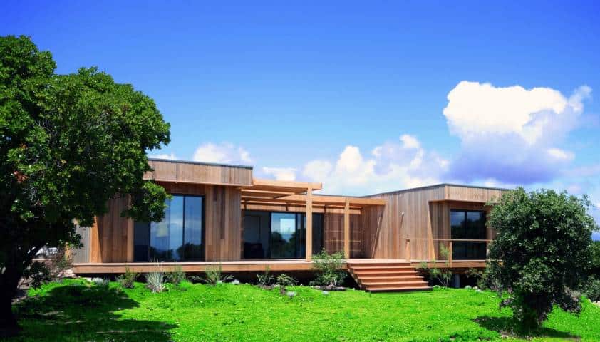 maison moderne en bois dans le 2B, par Domus Ecologia