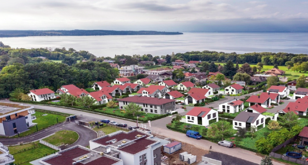 vue sur le futur lotissement « Sur les Bois », à Anthy-sur-Léman (74)