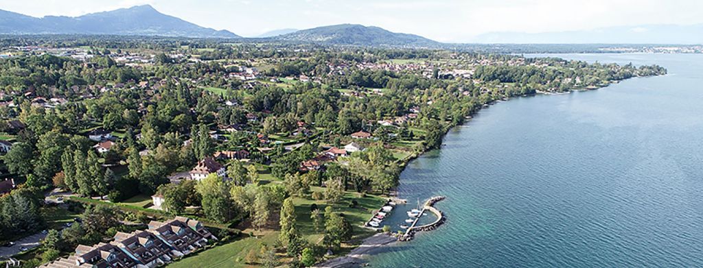 Anthy-sur-Léman, village de Haute-Savoie (74) sur les rives du lac Léman