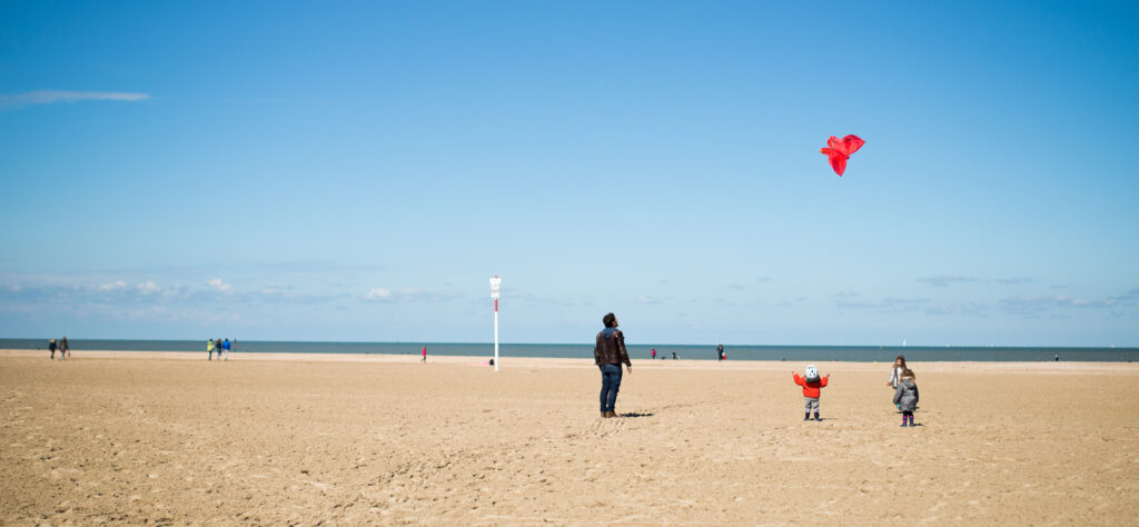 vue sur la plage de Plage de Deauville, dans le Calvados (14)