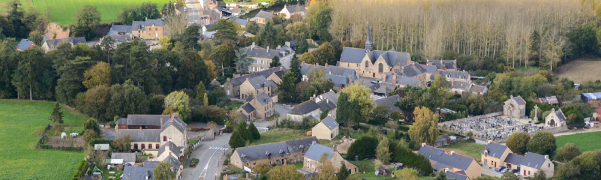 vue sur la commune de Moulins (35), qui accueillera bient&ocirc;t un nouveau lotissement