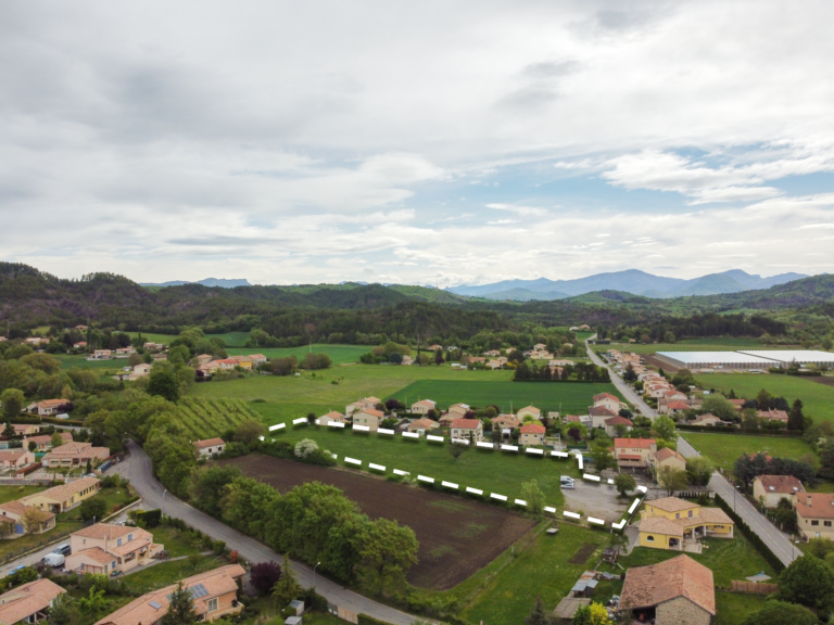 terrains à vendre au lotissement « Les Jardins de Montéglin », à Laragne-Montéglin (05)