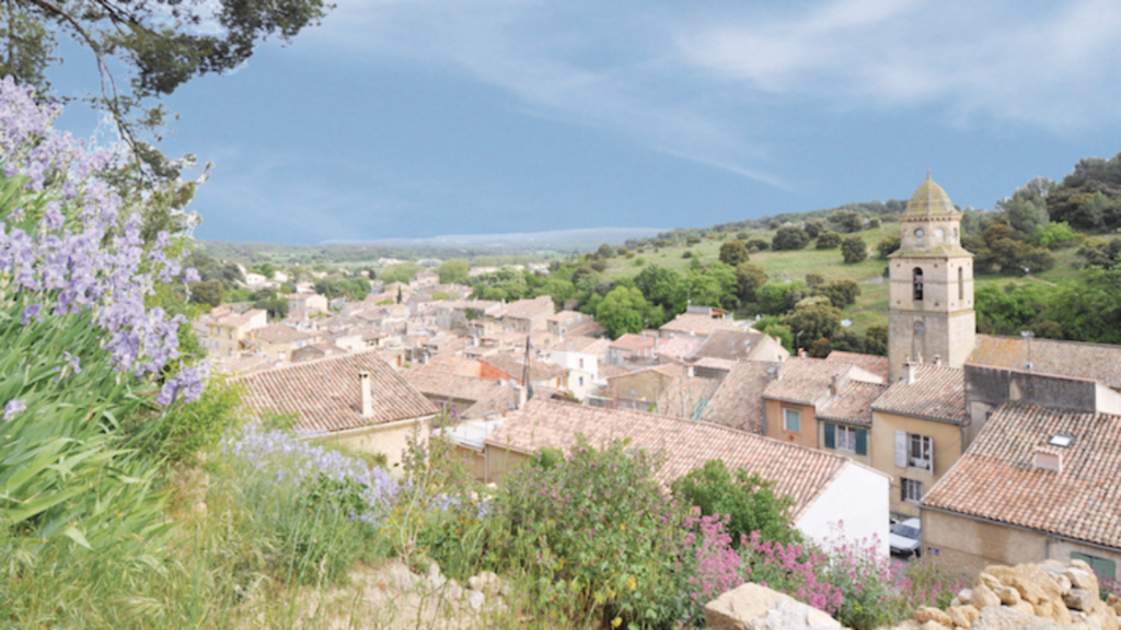 vue sur la commune de Rognes, dans les Bouches-du-Rhône (13)