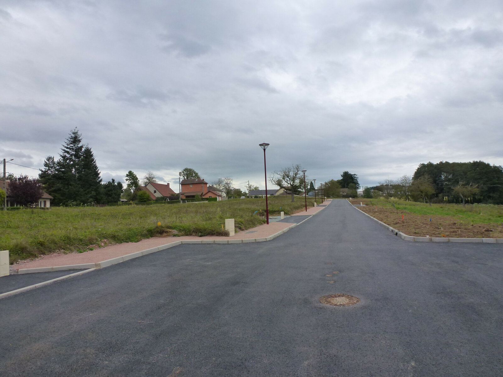 Image du post Le Mayet-de-Montagne (03) : encore quelques terrains à vendre au lotissement des Buissons