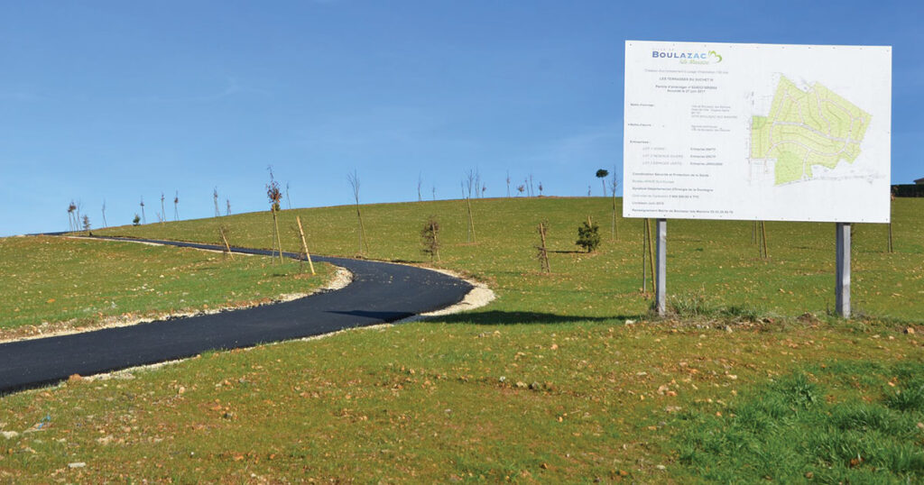 vue sur les terrains à vendre dans un lotissement communal à Boulazac Isle Manoire (24)