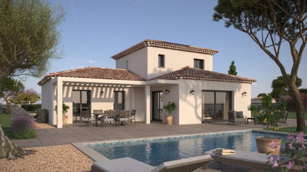 maison traditionnelle à étage avec piscine dans le sud, par le constructeur Maisons de Manon
